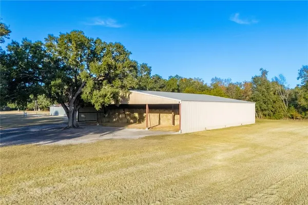 $1,400,000 | 18708 Northwest County Road 250, Live Oak, FL 32060
