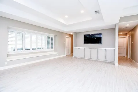 $670,000 | 5330 Jackwood Street, Houston, TX 77096