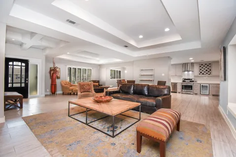 $685,000 | 5330 Jackwood Street, Houston, TX 77096