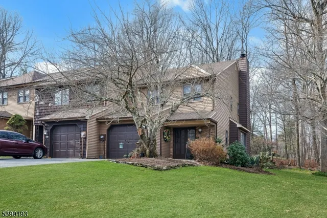 $699,000 | 99 Patriots Road, Morris Plains, NJ 07950