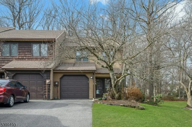 $699,000 | 99 Patriots Road, Morris Plains, NJ 07950