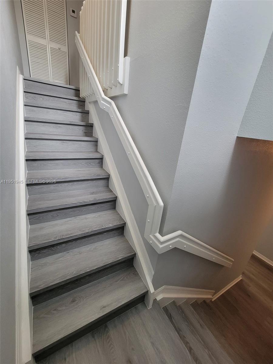 751 Southeast 2nd Street Homestead, FL 33030 - Photo 10 of 18 a view of entryway