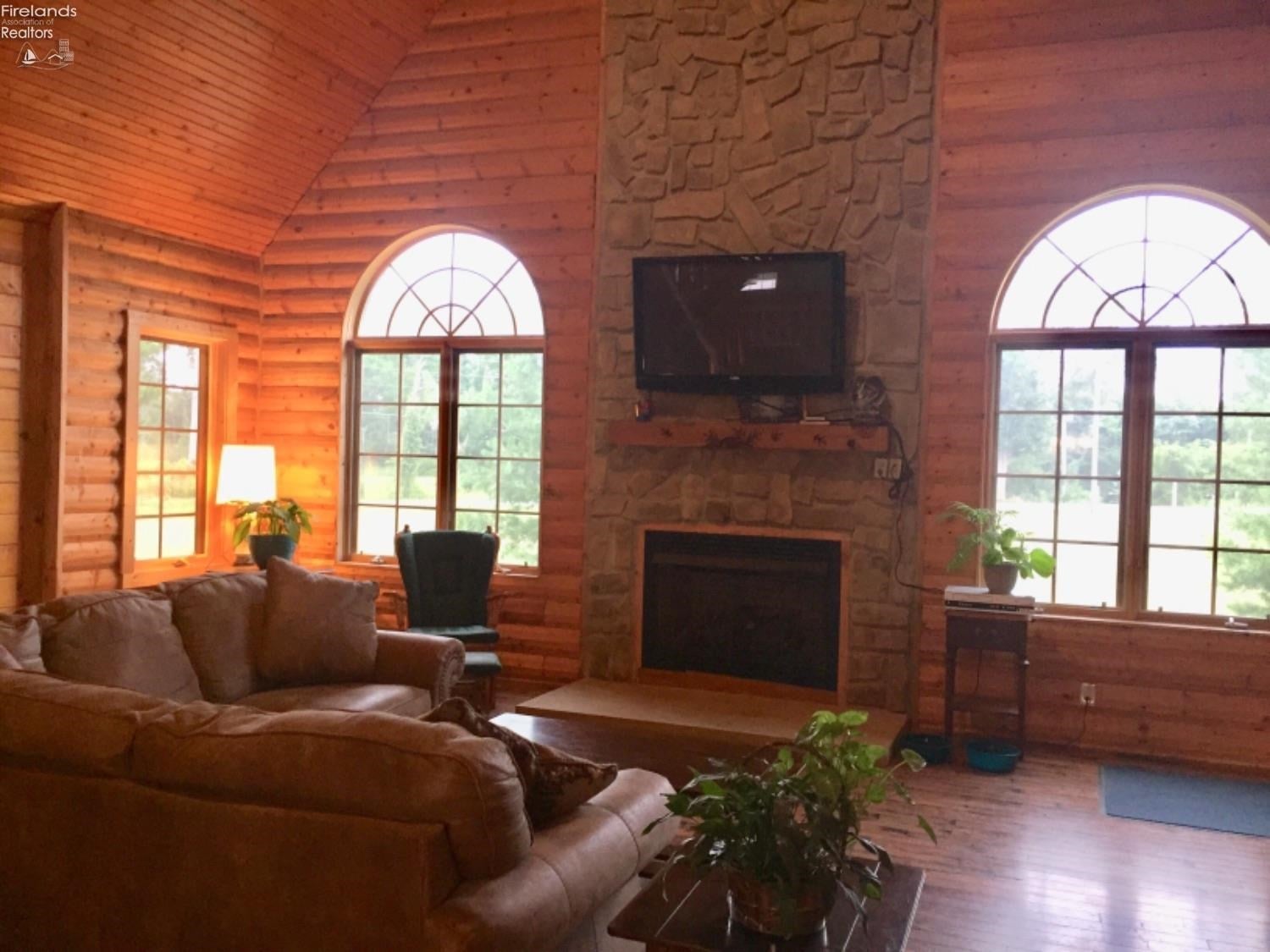 14460 Quarry Road Oberlin, OH 44074 - Photo 8 of 10 Gallery Image 8