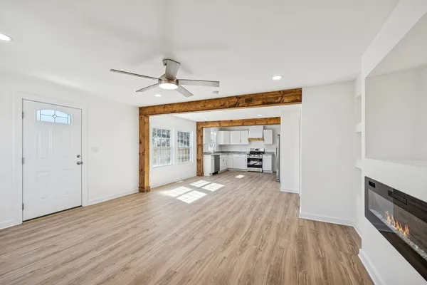 $299,900 | 114 Oak Street, McMinnville, TN 37110