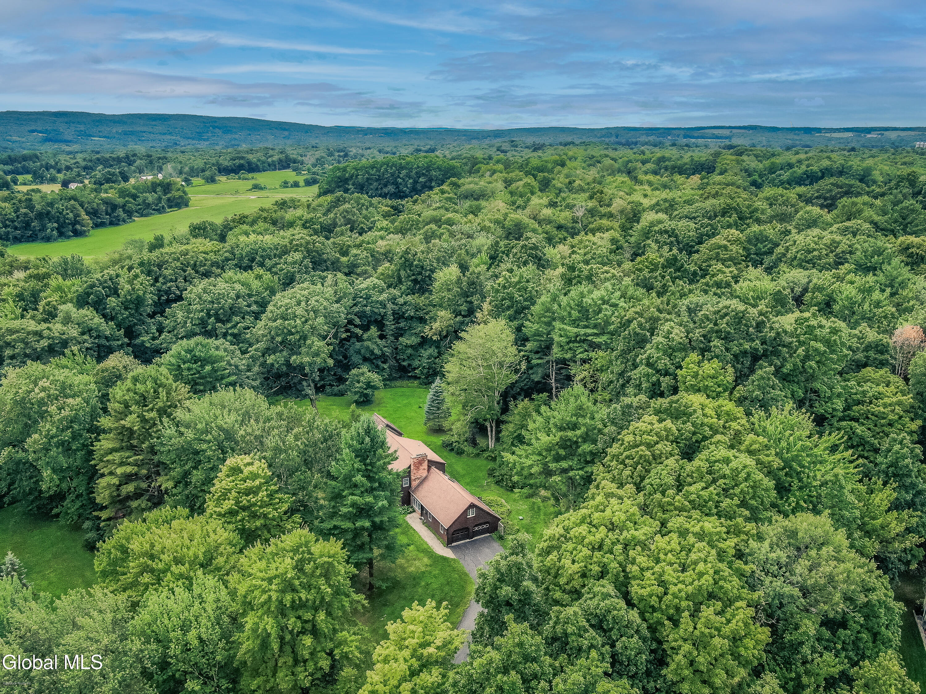 2041-Cook-Rd-Charlton-9