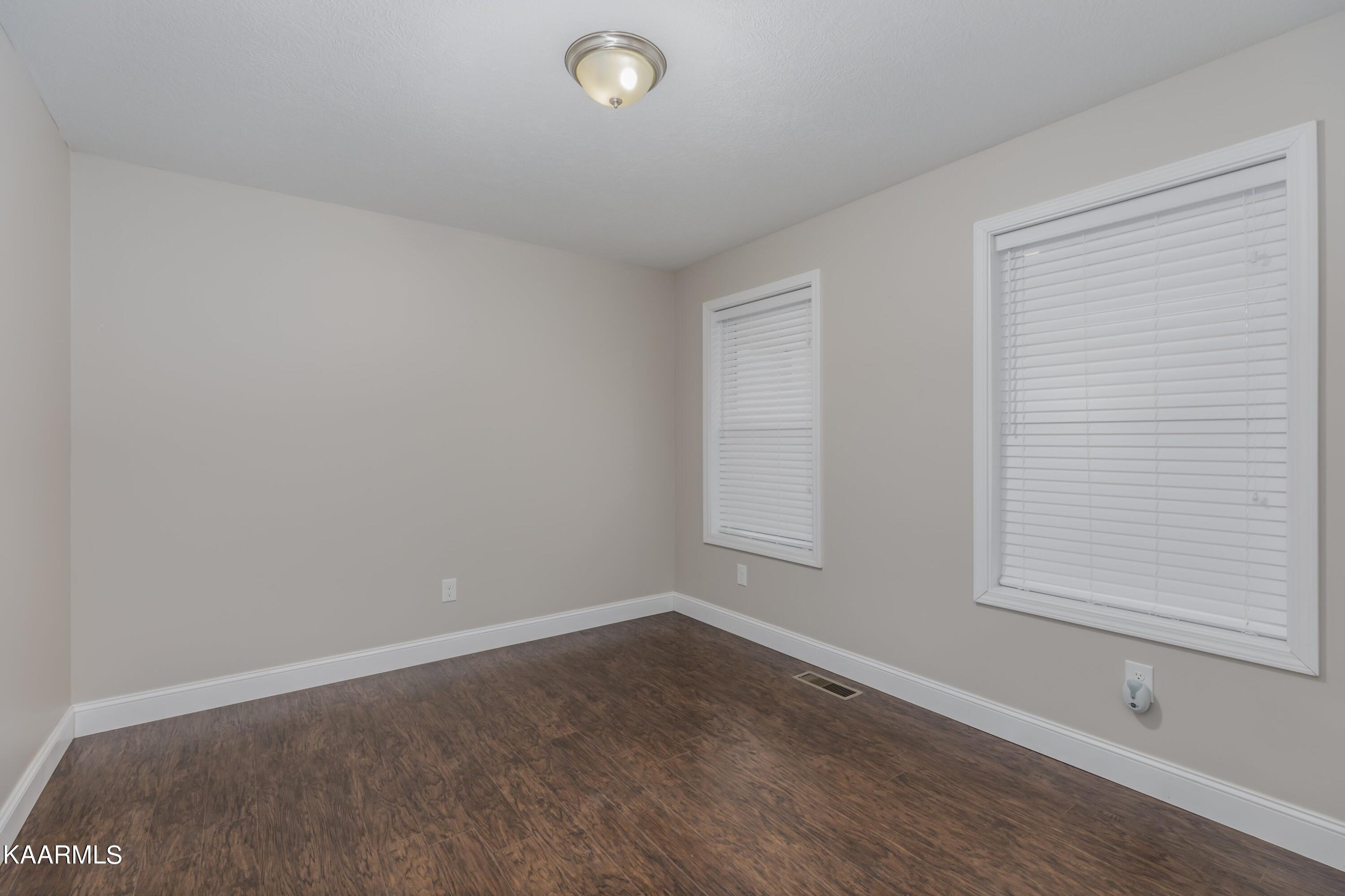 Interior-5.jpg-SMALL