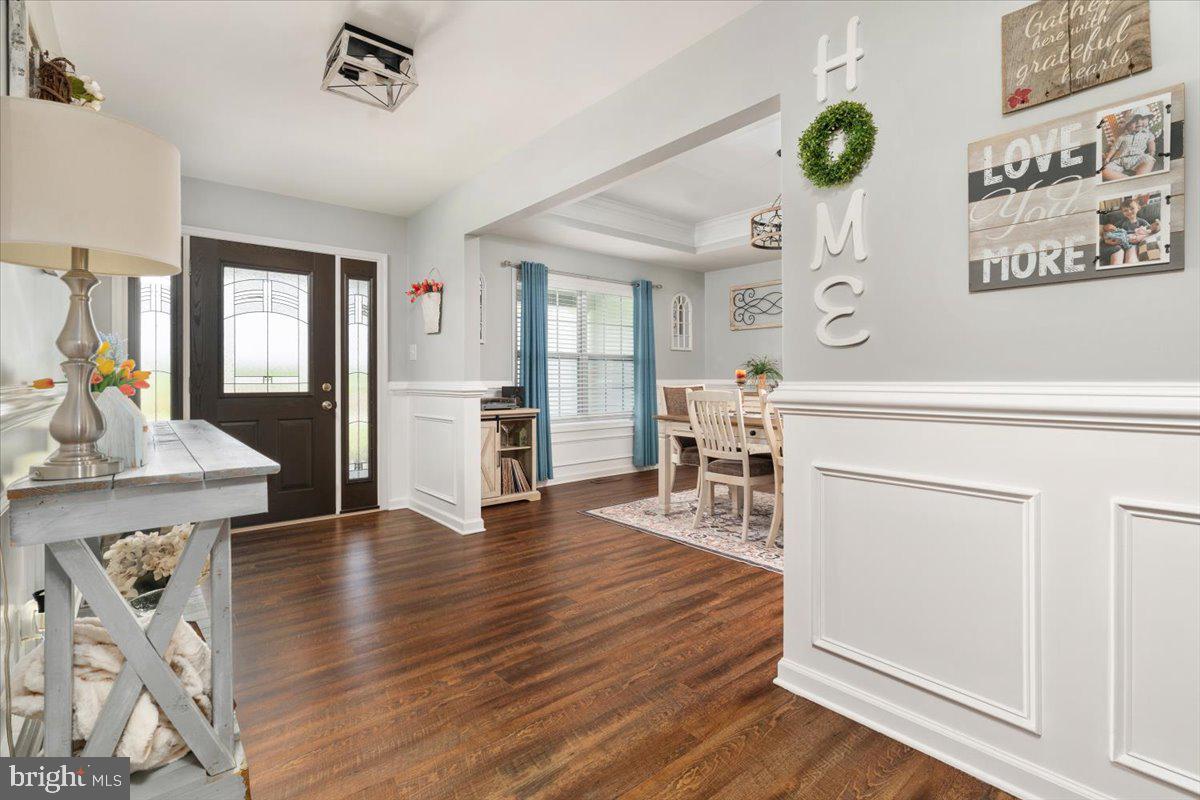 352 Basset Lane Ranson, WV 25438 - Photo 4 of 59