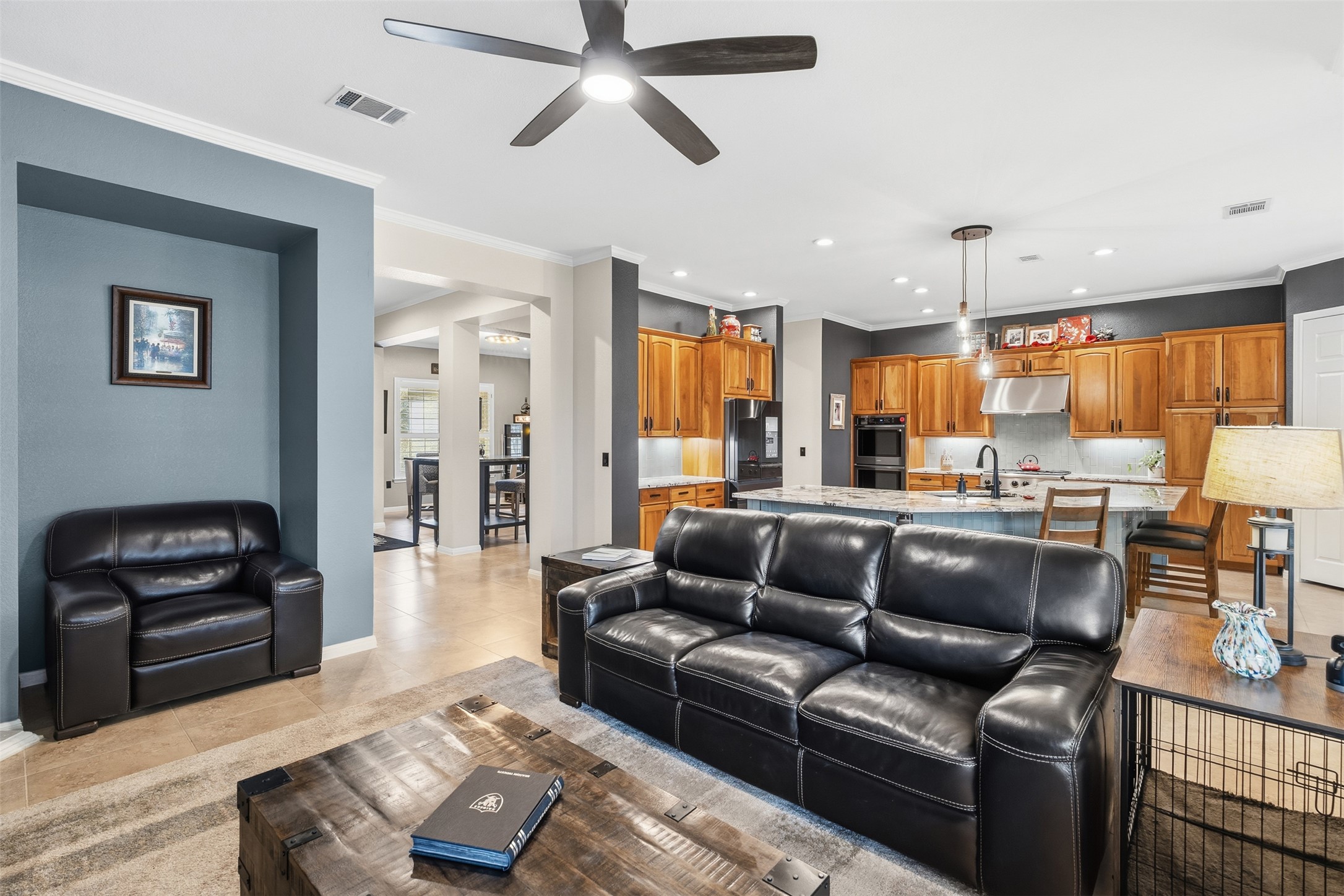 203 Cowan Creek Drive Georgetown, TX 78633 - Photo 11 of 37