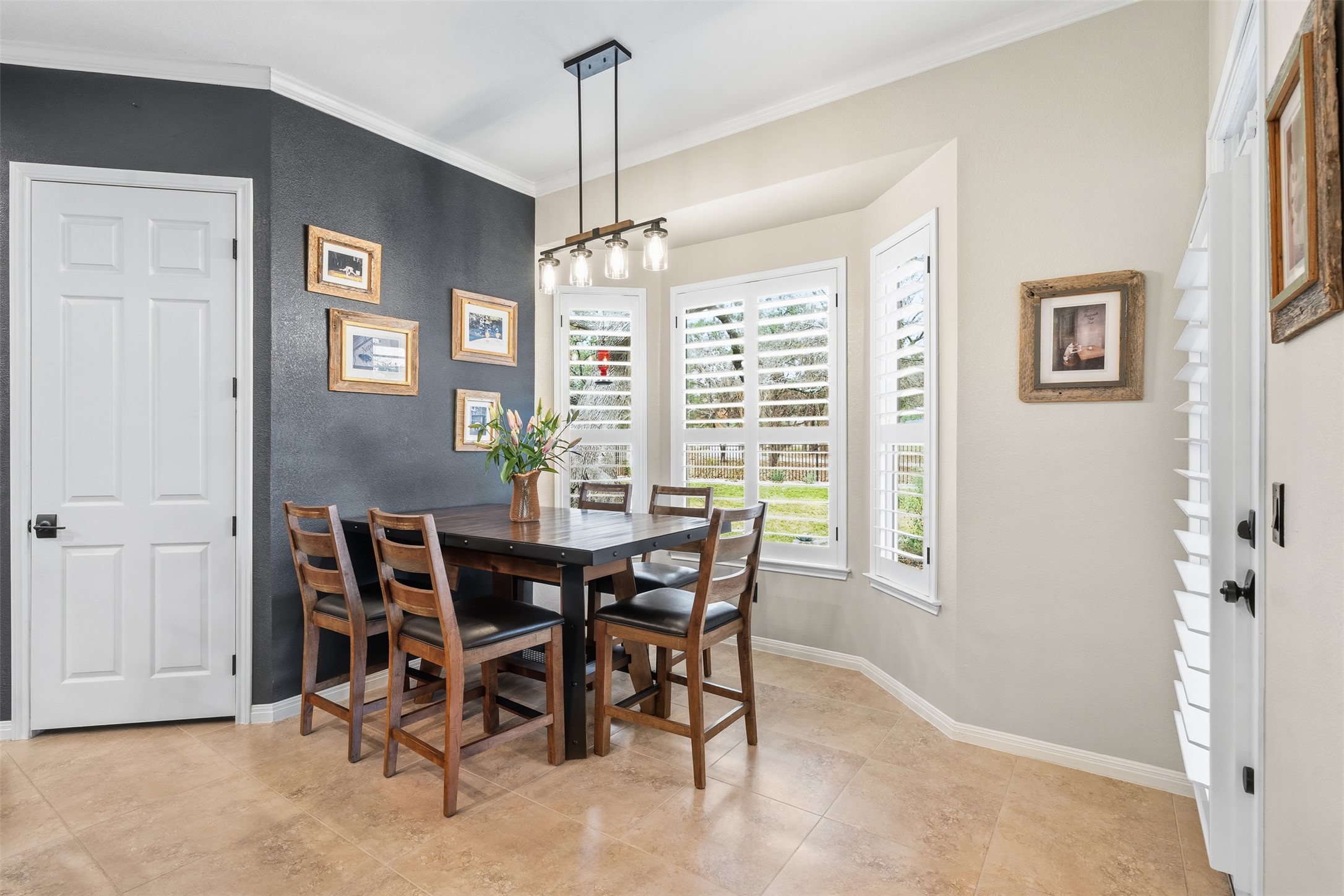 203 Cowan Creek Drive Georgetown, TX 78633 - Photo 15 of 37