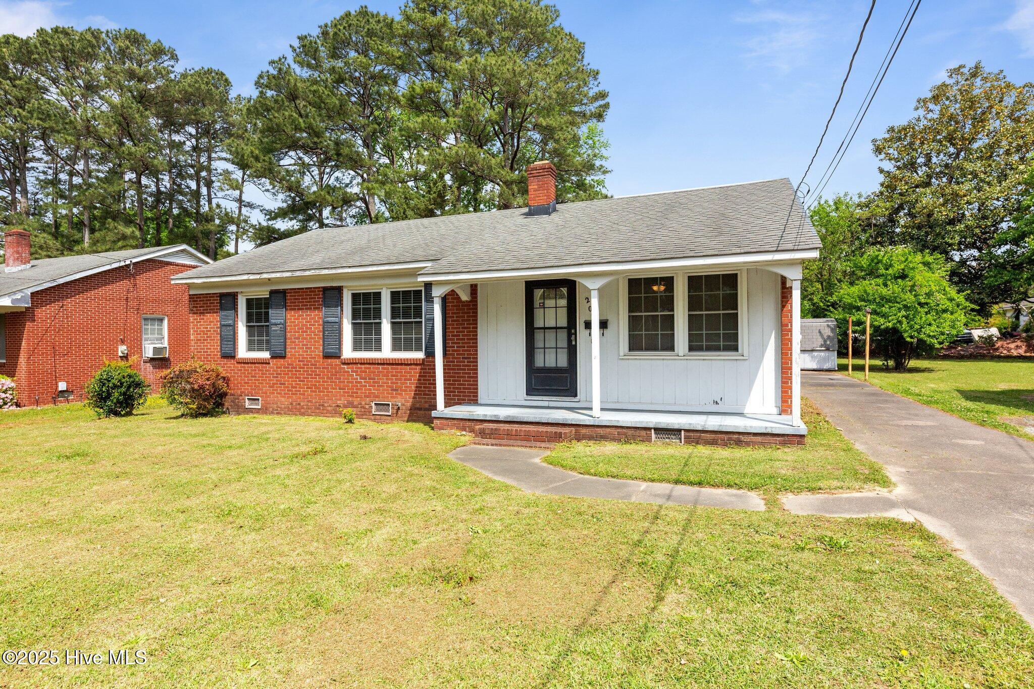206 Pierce Road Kinston, NC 28501 - Photo 34 of 50 Front Elevation