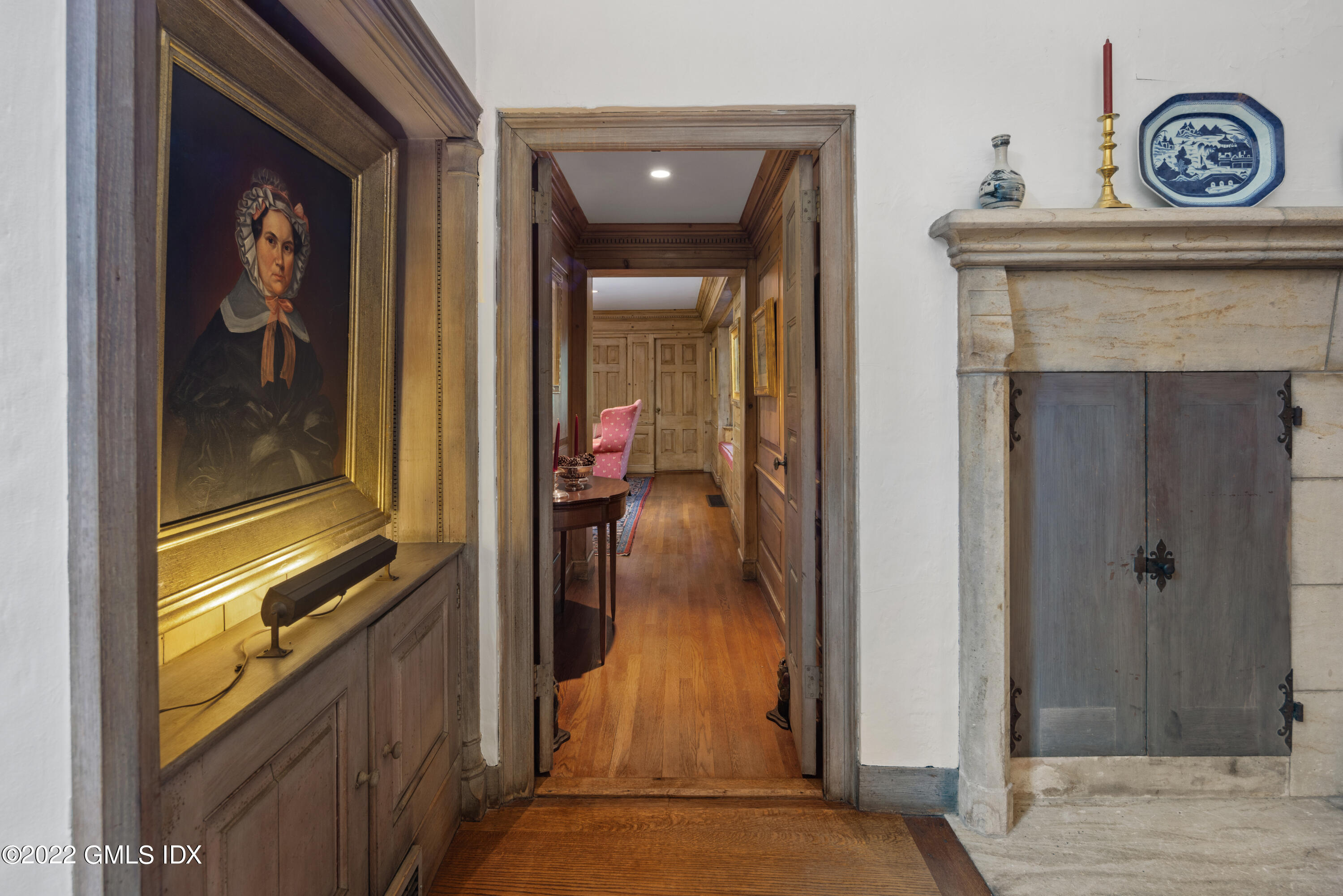 520 Indian Field Road Greenwich, CT 06830 - Photo 25 of 55 Hallway to Library