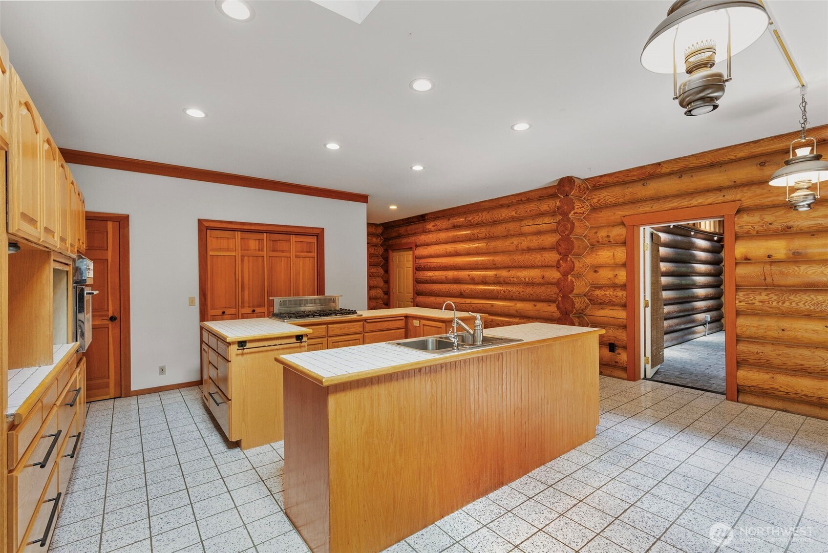 377 Reuben Johnson Road Port Ludlow, WA 98365 - Photo 11 of 39 Gallery Image 11