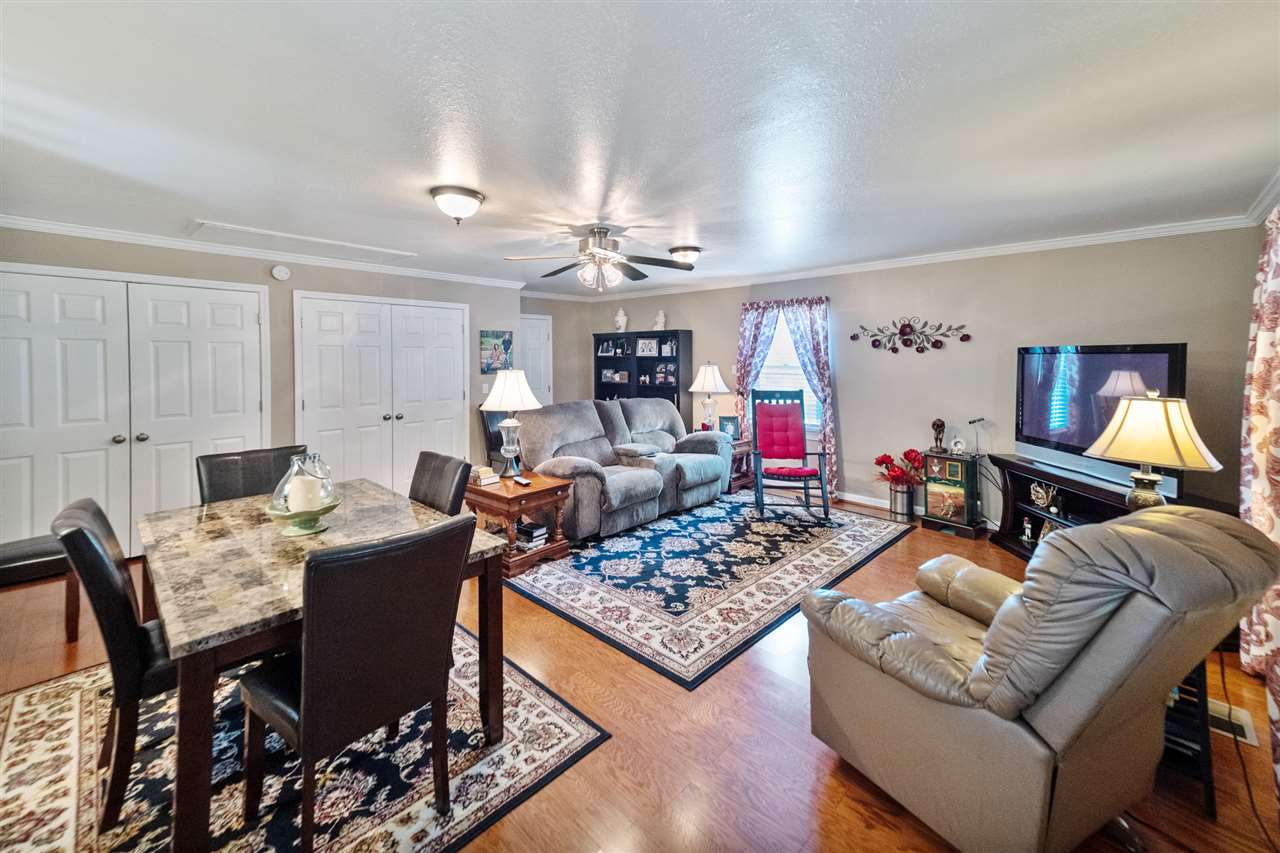 425 Sutton Road Spartanburg, SC 29302 - Photo 3 of 30 Gallery Image 3