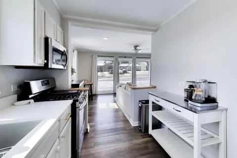 $299,000 | 315 South Morgan Avenue, Wheaton, IL 60187