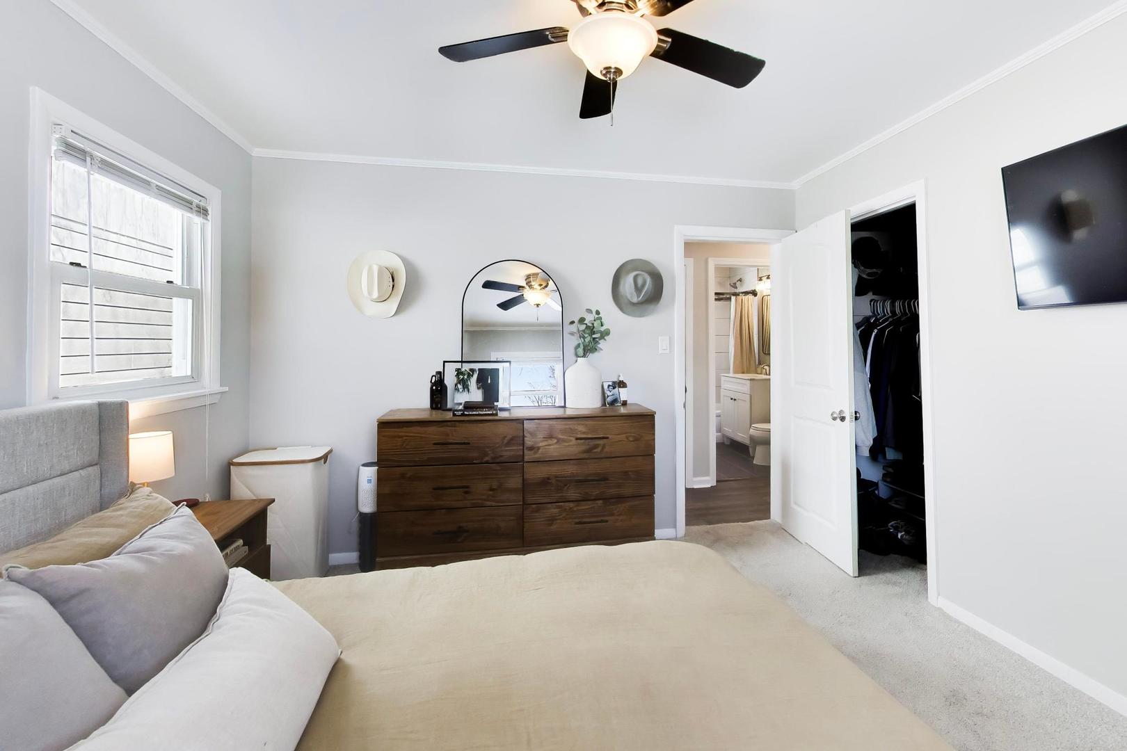 315 South Morgan Avenue Wheaton, IL 60187 - Photo 14 of 23