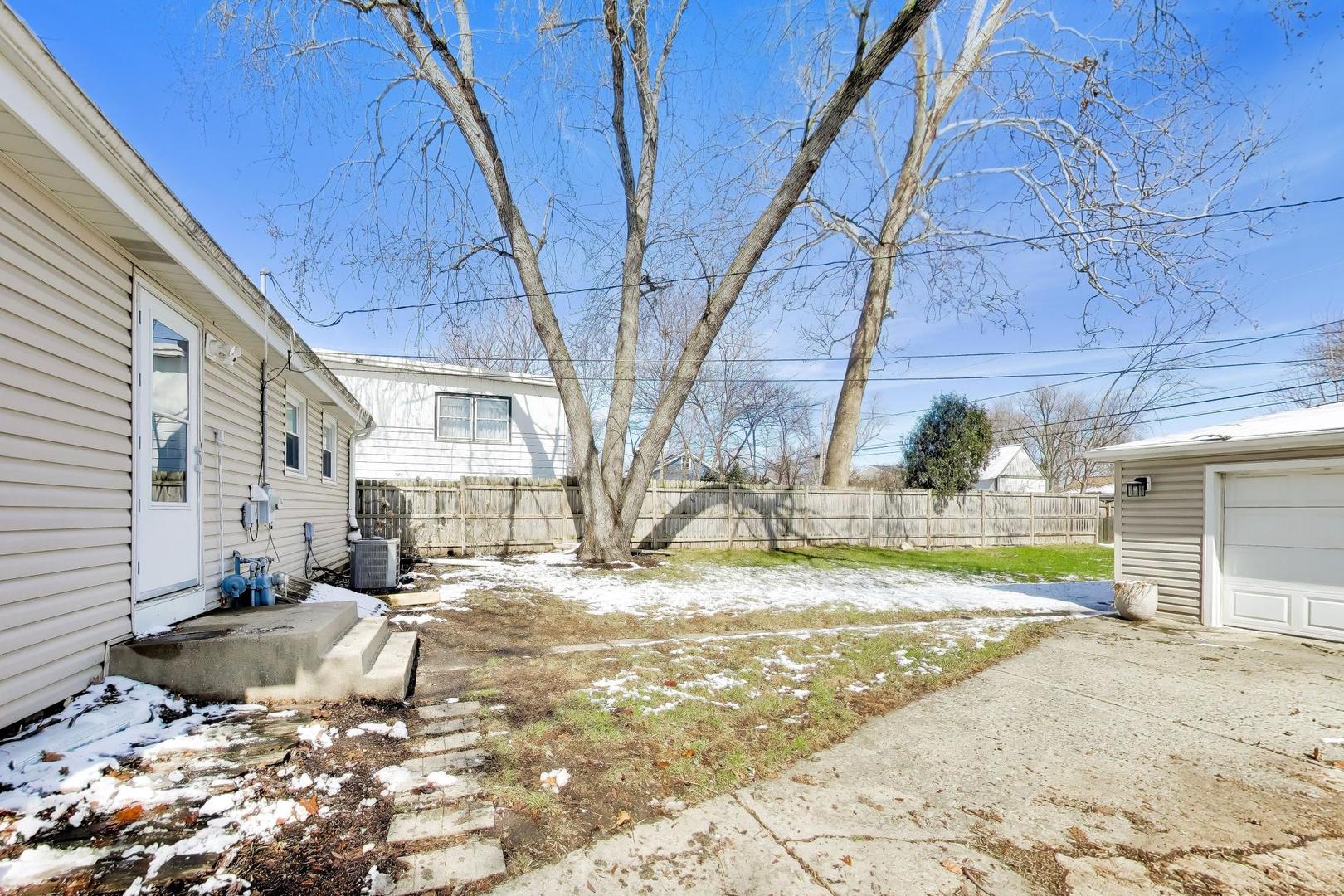 315 South Morgan Avenue Wheaton, IL 60187 - Photo 20 of 23
