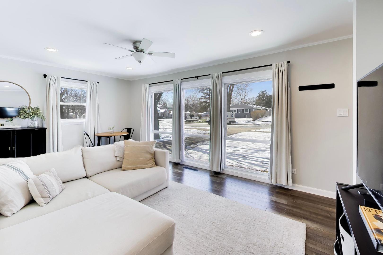 315 South Morgan Avenue Wheaton, IL 60187 - Photo 5 of 23
