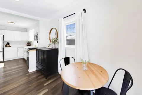 $299,000 | 315 South Morgan Avenue, Wheaton, IL 60187