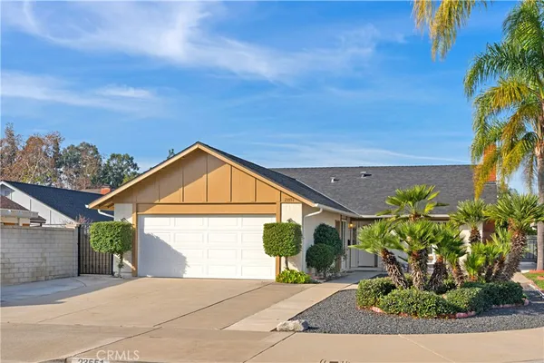 $5,000 | 23551 Venisia, Laguna Hills, CA 92653