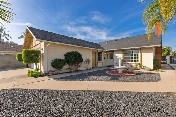 $5,000 | 23551 Venisia, Laguna Hills, CA 92653