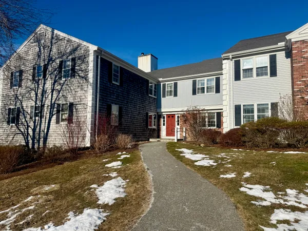$415,000 | 3 HILLTOP Drive, Unit 3, Sandwich, MA 02563