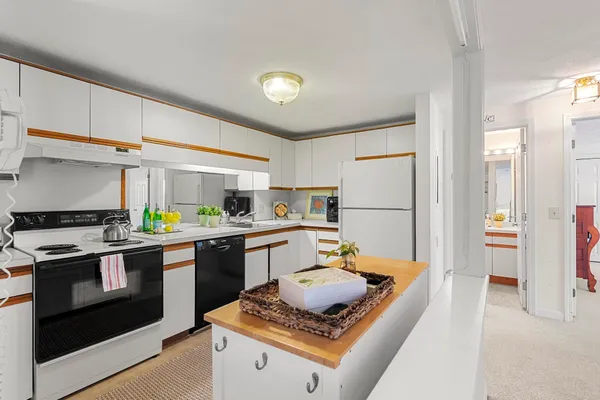 $415,000 | 3 HILLTOP Drive, Unit 3, Sandwich, MA 02563