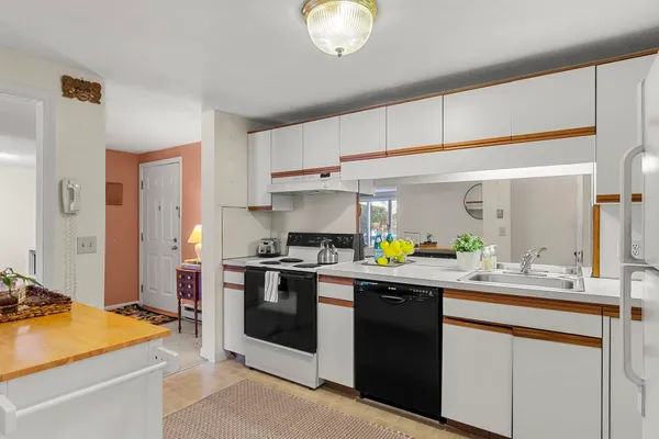$415,000 | 3 HILLTOP Drive, Unit 3, Sandwich, MA 02563