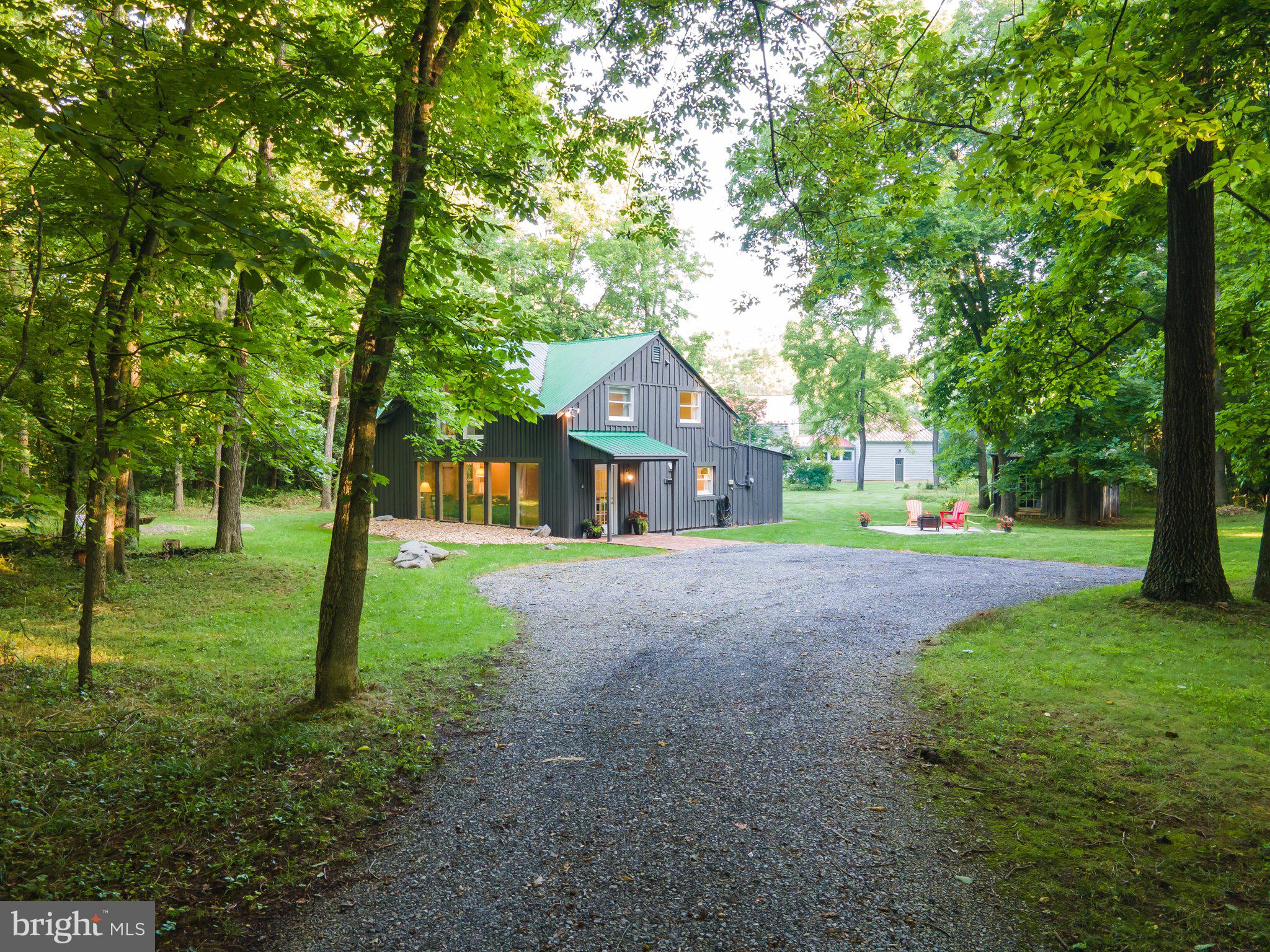 977 Turner Road Shepherdstown, WV 25443 - Photo 2 of 106