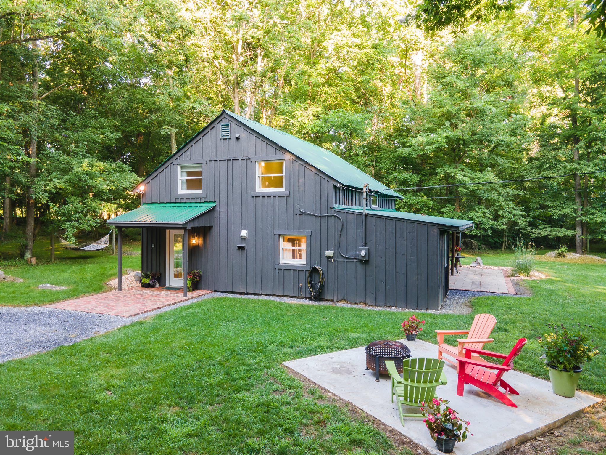 977 Turner Road Shepherdstown, WV 25443 - Photo 5 of 106