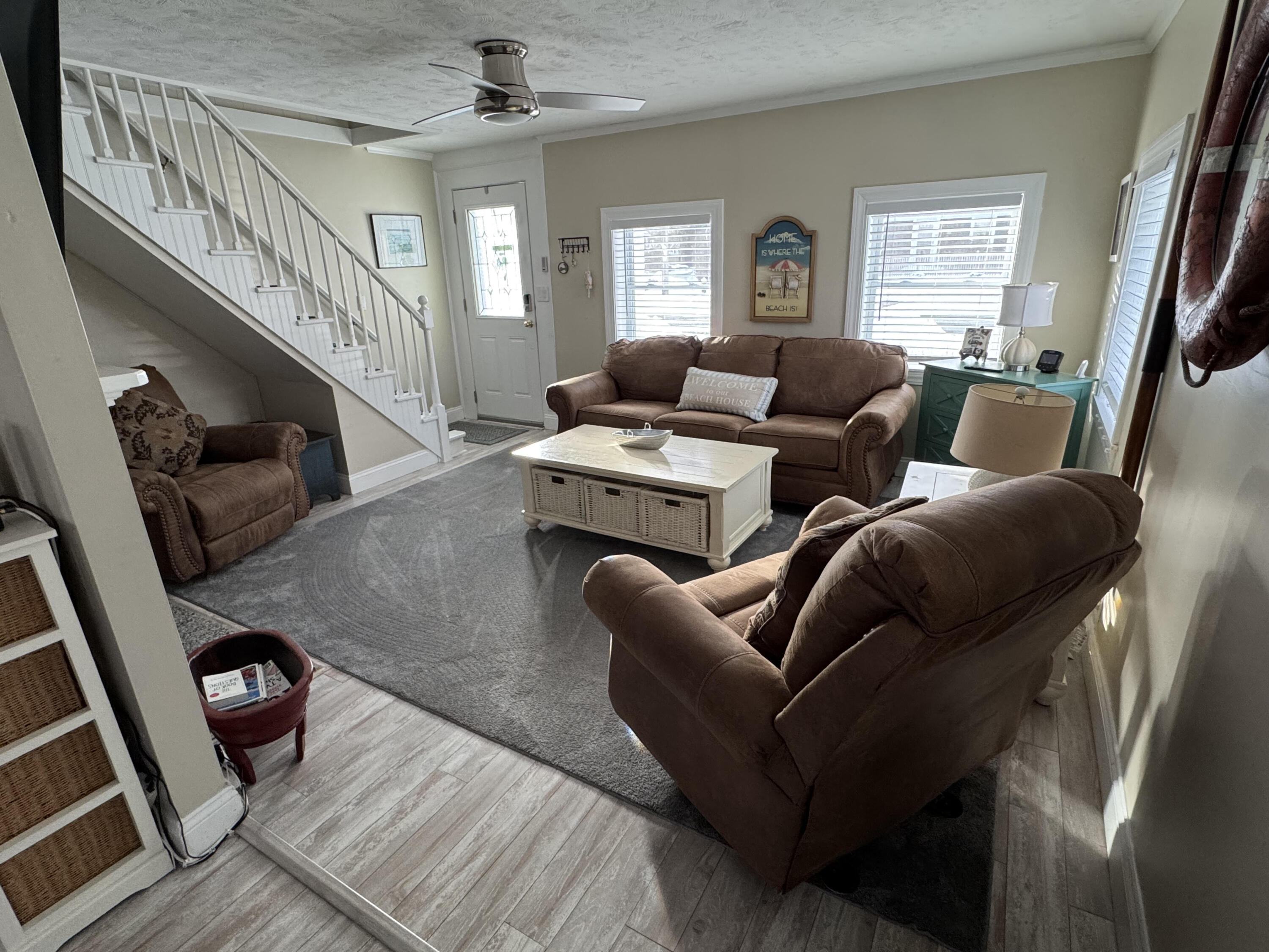 16 Elton Road West Yarmouth, MA 02673 - Photo 14 of 37 Elton New Liv room