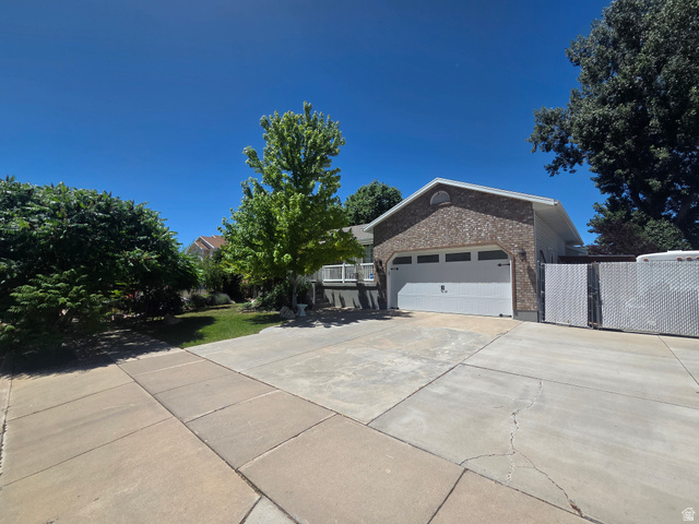 2443 North 950 West Layton, UT 84041 - Photo 1 of 31
