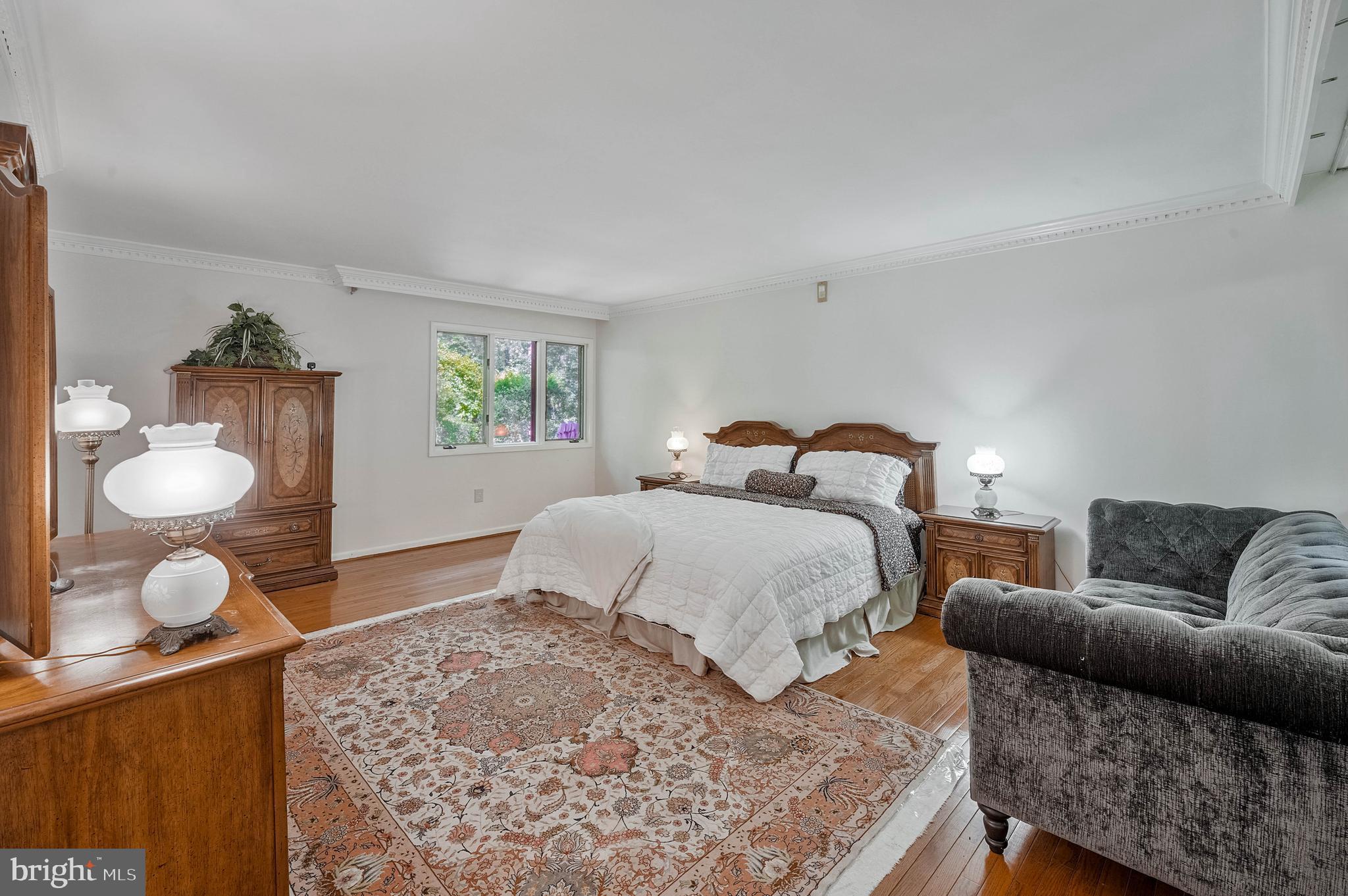 2026 Hunter Mill Road Vienna, VA 22181 - Photo 22 of 35