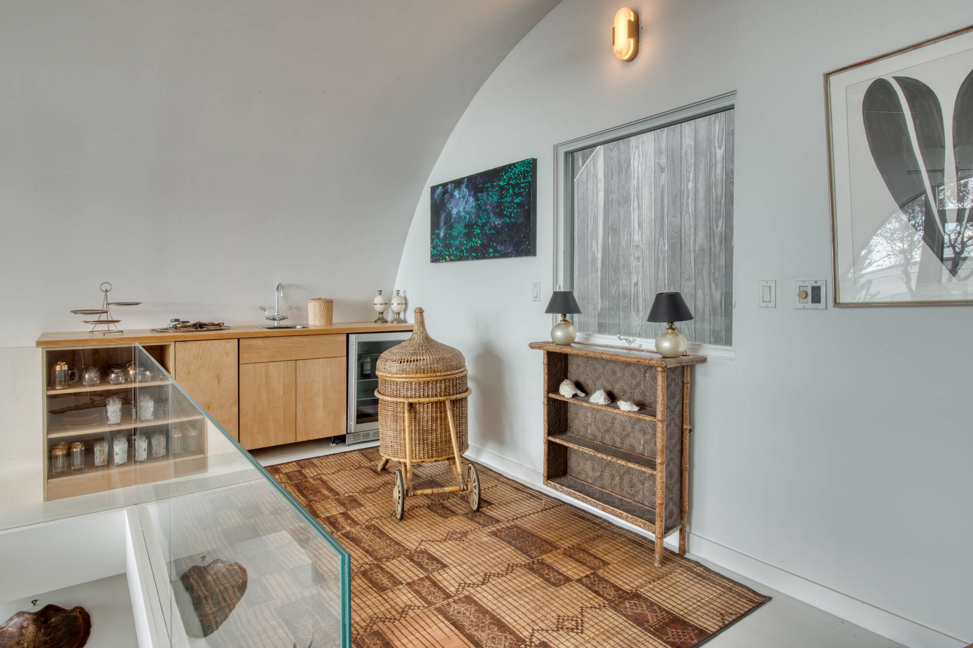 18 Sound View Drive Sag Harbor, NY 11963 - Photo 20 of 28 a room with furniture and window