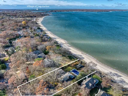 18 Sound View Drive, Sag Harbor, NY 11963