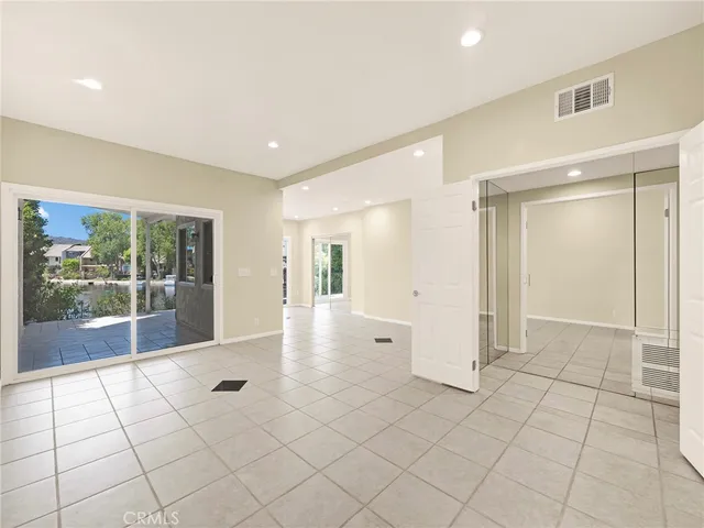 $7,200 | 23324 Park Sorrento, Calabasas, CA 91302