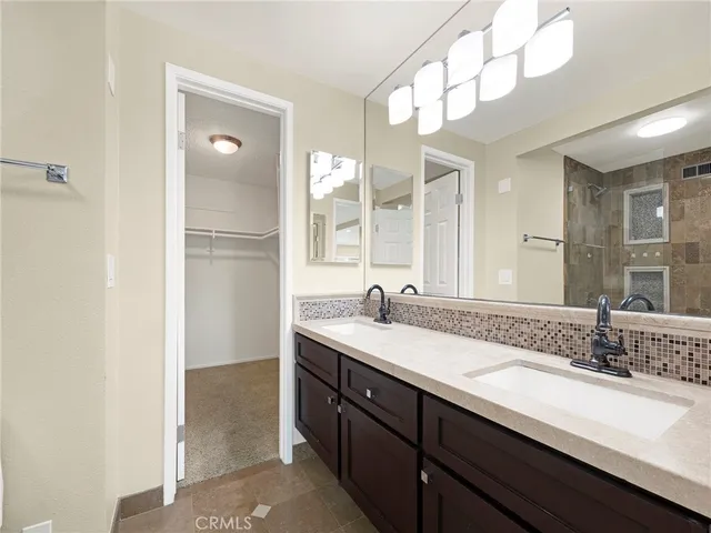 $7,200 | 23324 Park Sorrento, Calabasas, CA 91302