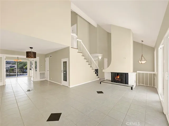 $7,200 | 23324 Park Sorrento, Calabasas, CA 91302