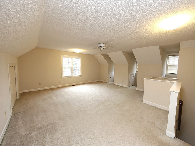 2517 Harptree Court Raleigh, NC 27613 - Photo 11 of 14 Photo 11