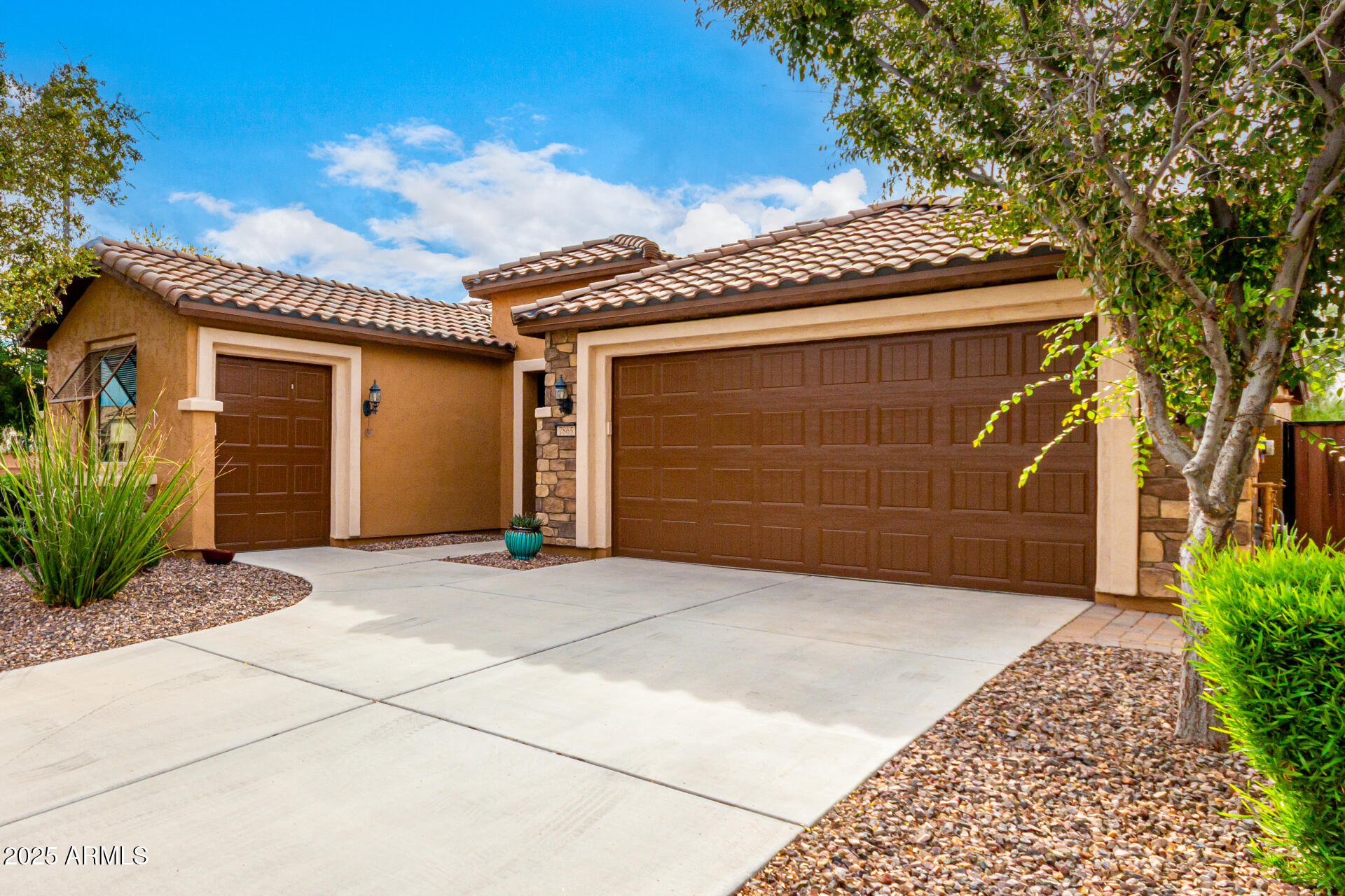 7865 West Silver Spring Way Florence, AZ 85132 - Photo 5 of 71 04-Silver Spring