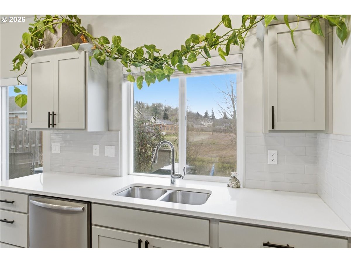 875 Shelby Way Monroe, OR 97456 - Photo 18 of 48