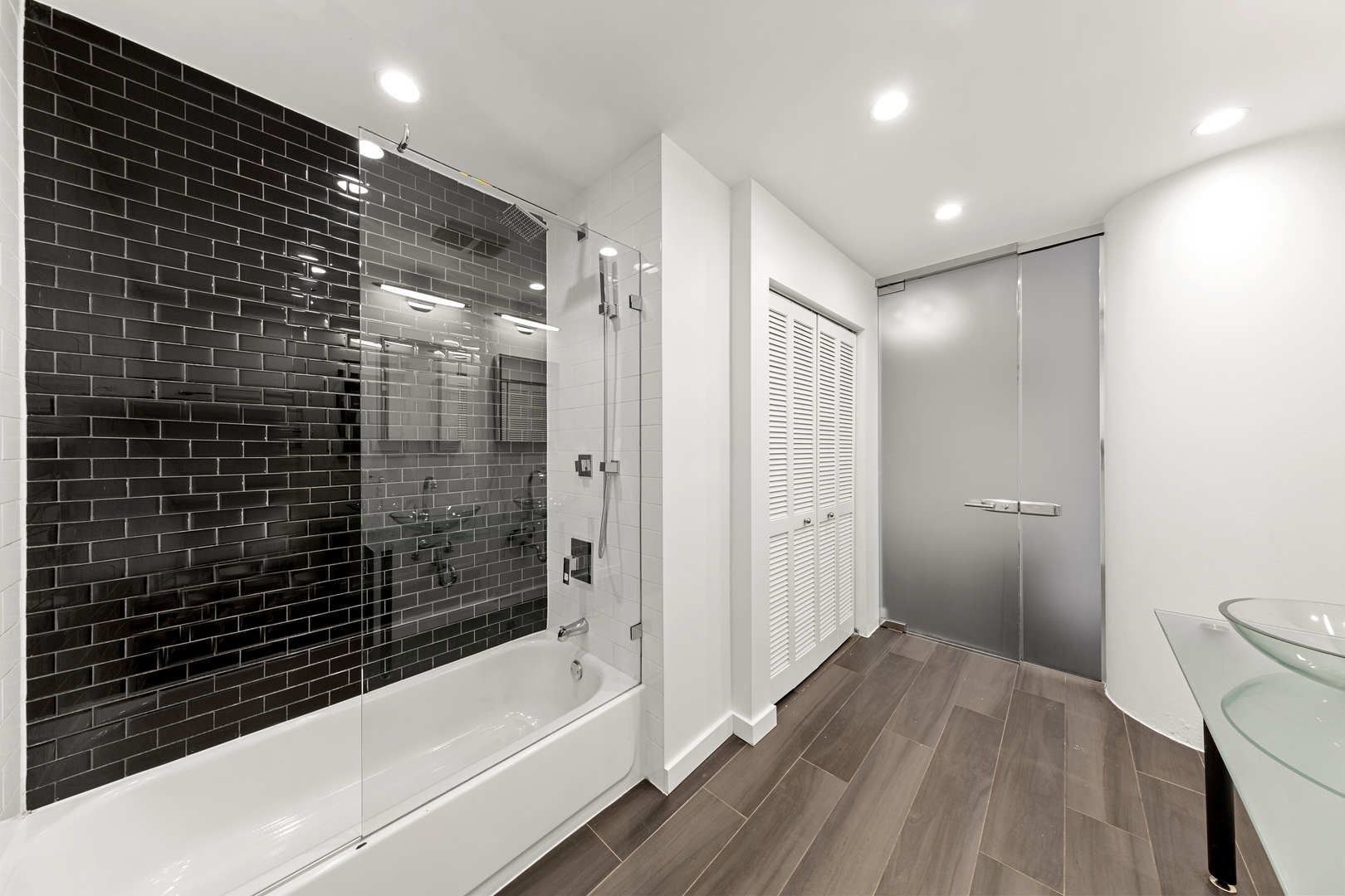 1255 South State Street, Unit 1101 Chicago, IL 60605 - Photo 18 of 25