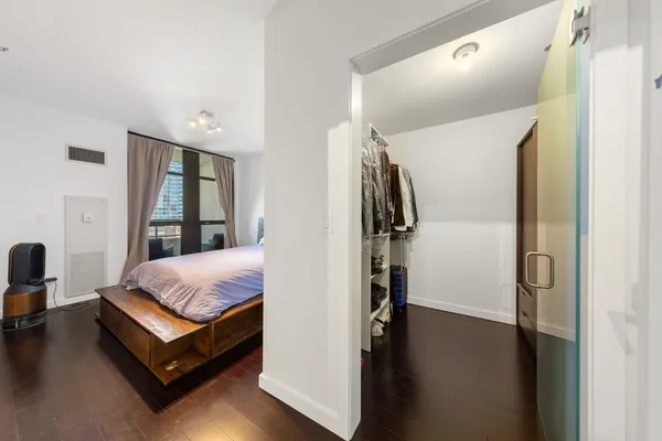 $319,000 | 1255 South State Street, Unit 1101, Chicago, IL 60605