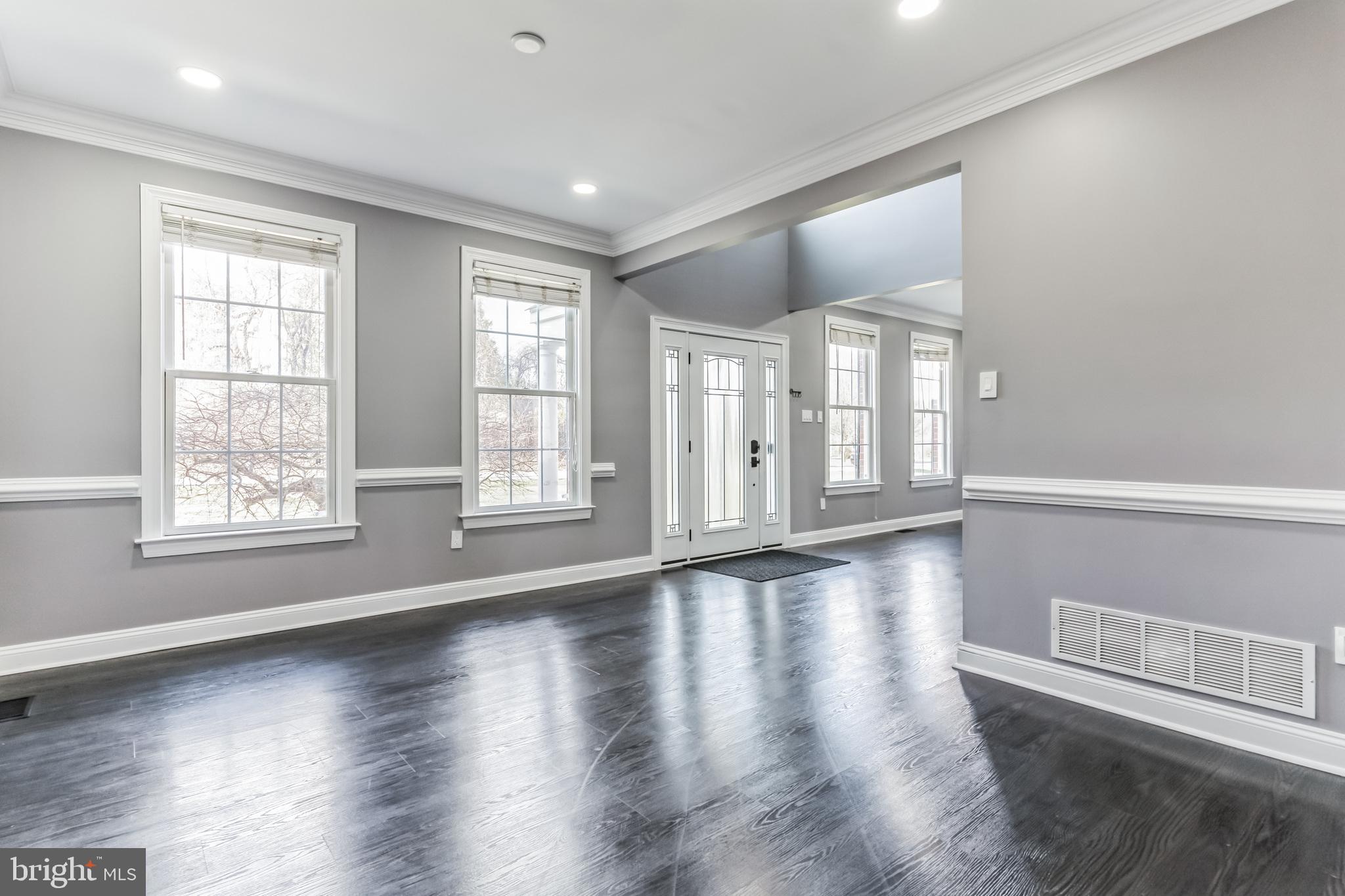 6944 North Clifton Road Frederick, MD 21702 - Photo 12 of 54 Formal Dining