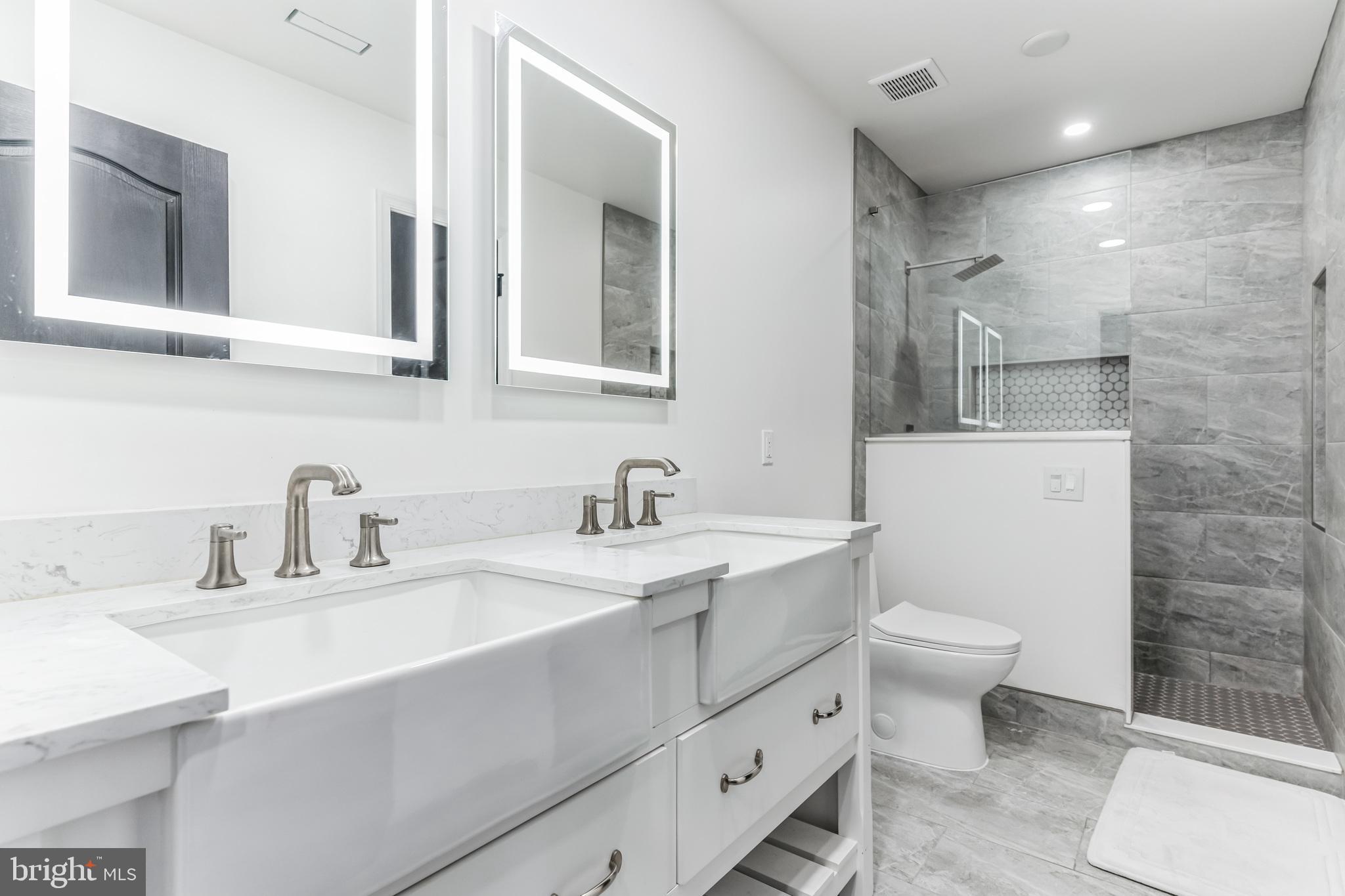 6944 North Clifton Road Frederick, MD 21702 - Photo 25 of 54 Upper Level Bathroom