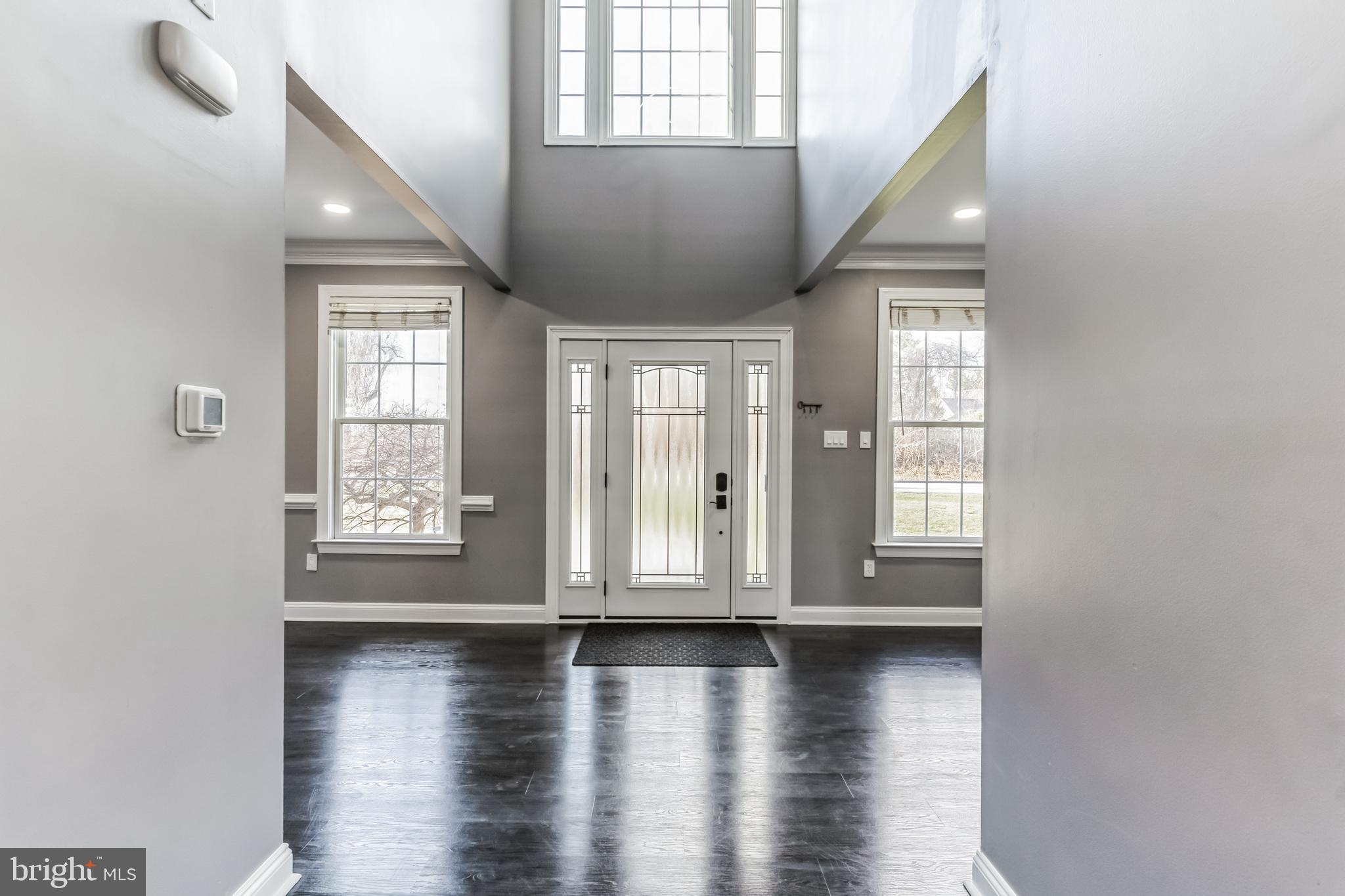 6944 North Clifton Road Frederick, MD 21702 - Photo 10 of 54 Foyer