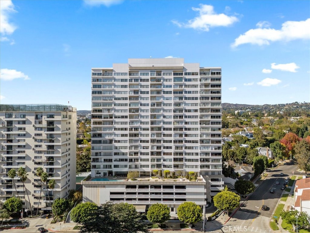 10501 Wilshire Boulevard, Unit 1103 Los Angeles, CA 90024 - Photo 2 of 34 a view of a city with tall buildings