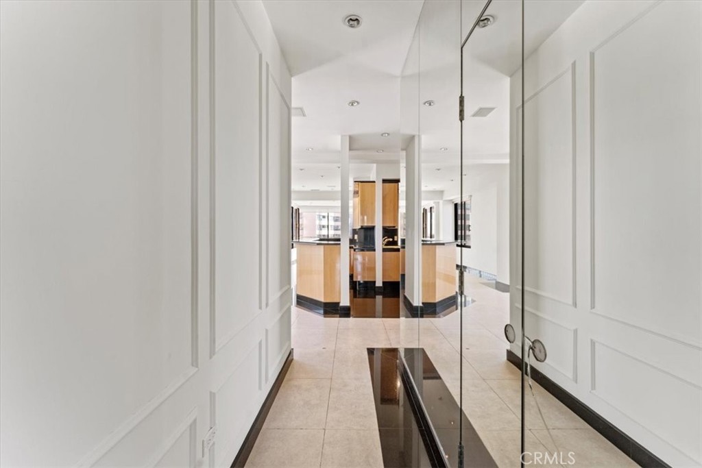 10501 Wilshire Boulevard, Unit 1103 Los Angeles, CA 90024 - Photo 29 of 34 a view of a walk in closet