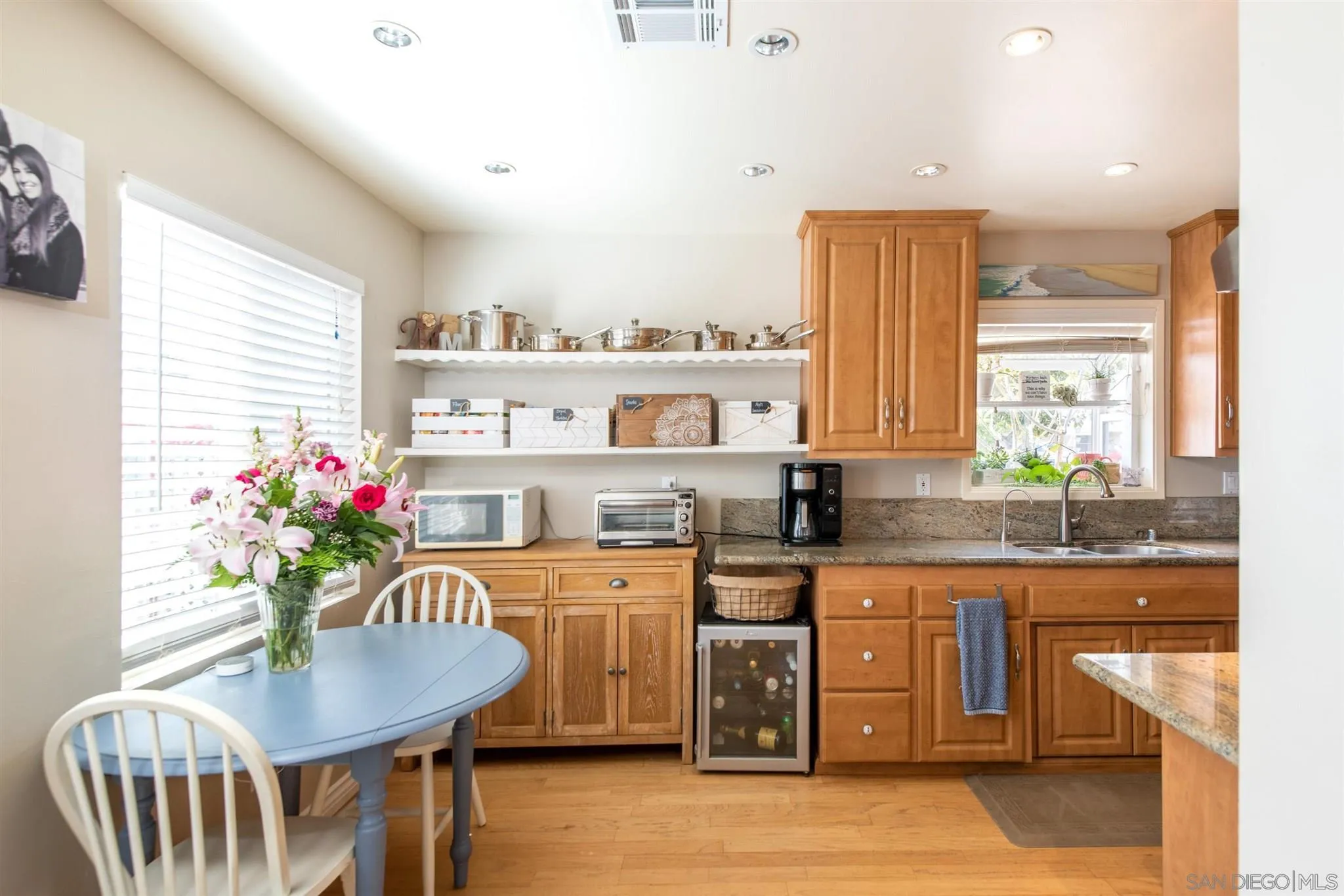 12922 Slack Street Poway, CA 92064 - Photo 4 of 36 Gallery Image 4