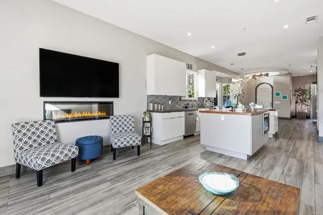 $8,500 | 1109 Hampton Court, Encinitas, CA 92024