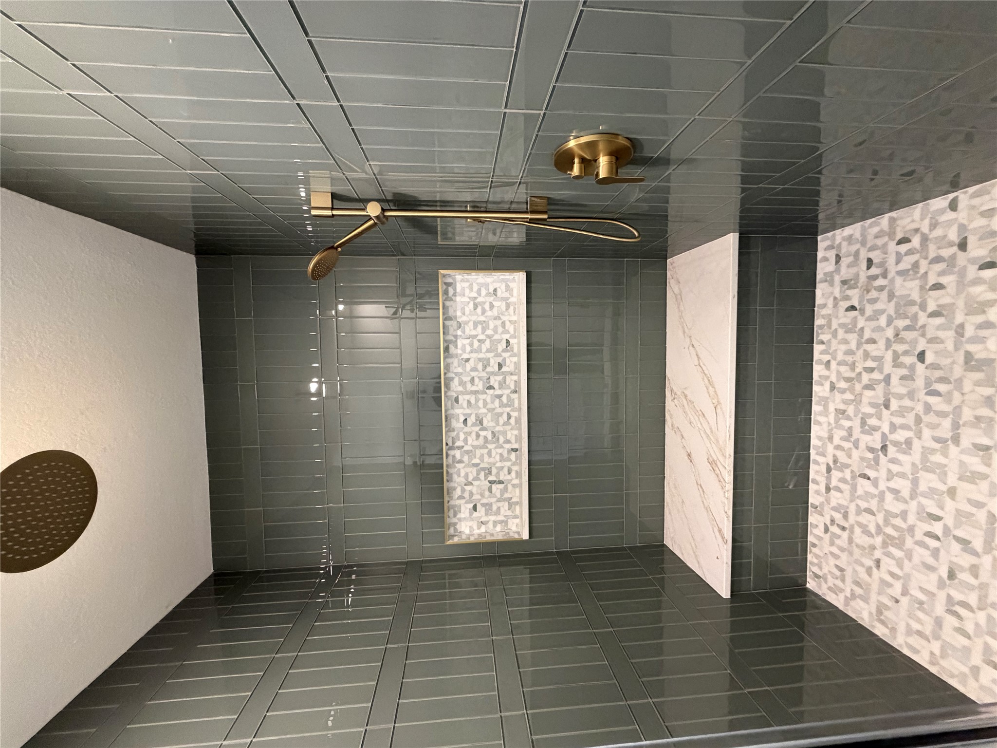 11810 Bittern Hollow Austin, TX 78758 - Photo 22 of 22 a bathroom with a shower